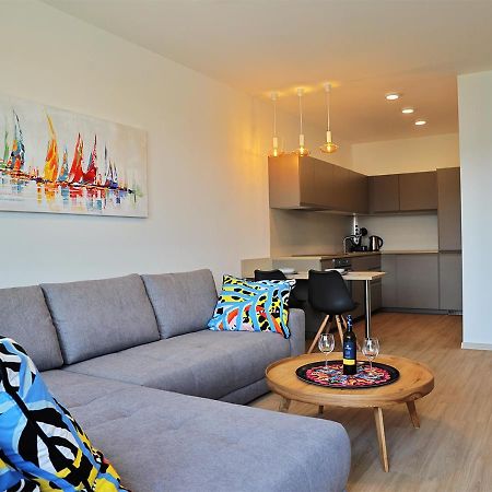 New Cozy 2 Room Pink Apartment Bratislava 058 Buitenkant foto