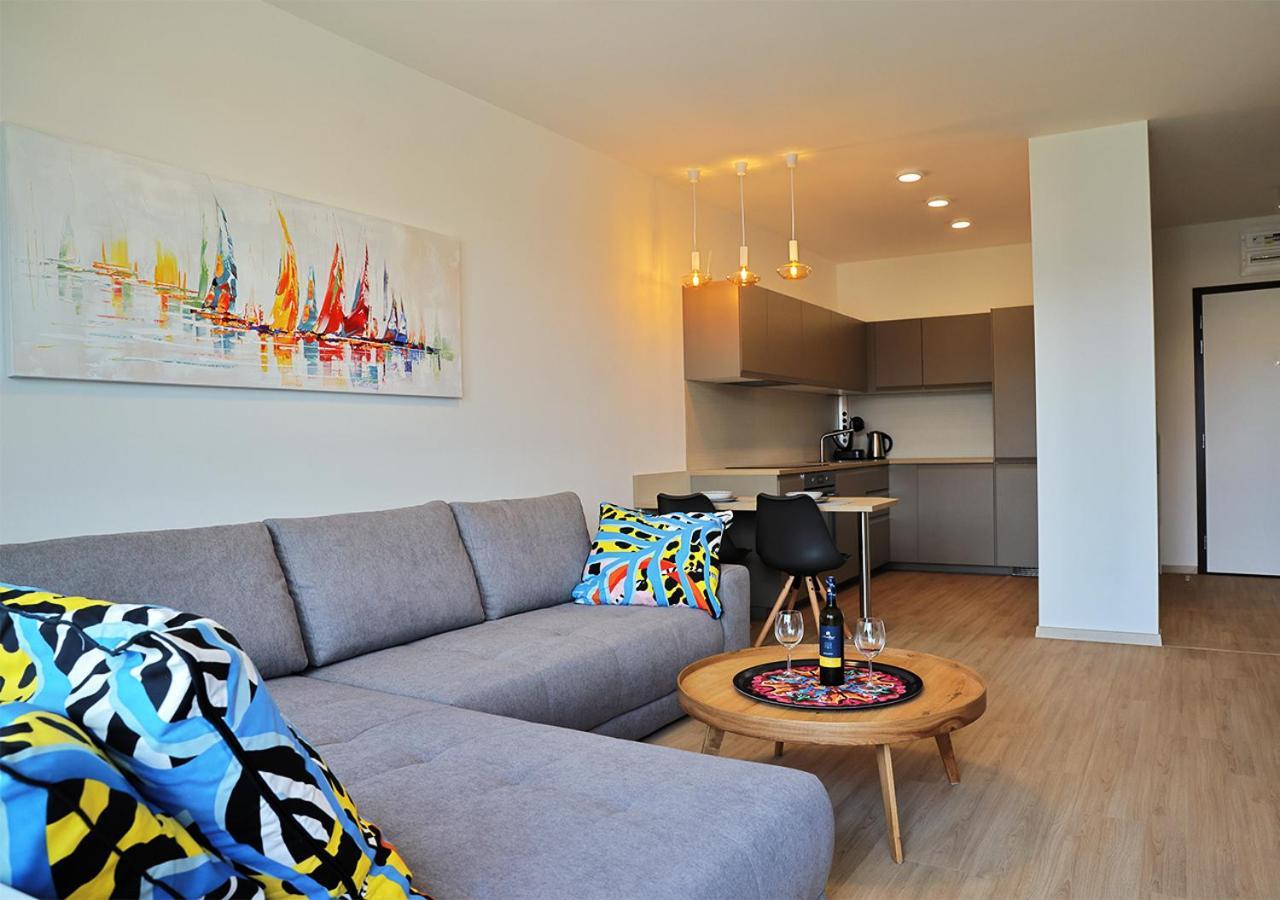 New Cozy 2 Room Pink Apartment Bratislava 058 Buitenkant foto